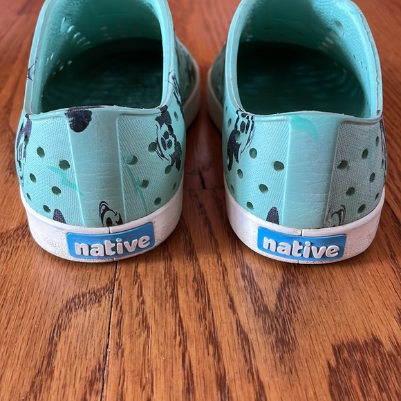 Mickey Mouse Native Shoes - Picture 3 of 6
